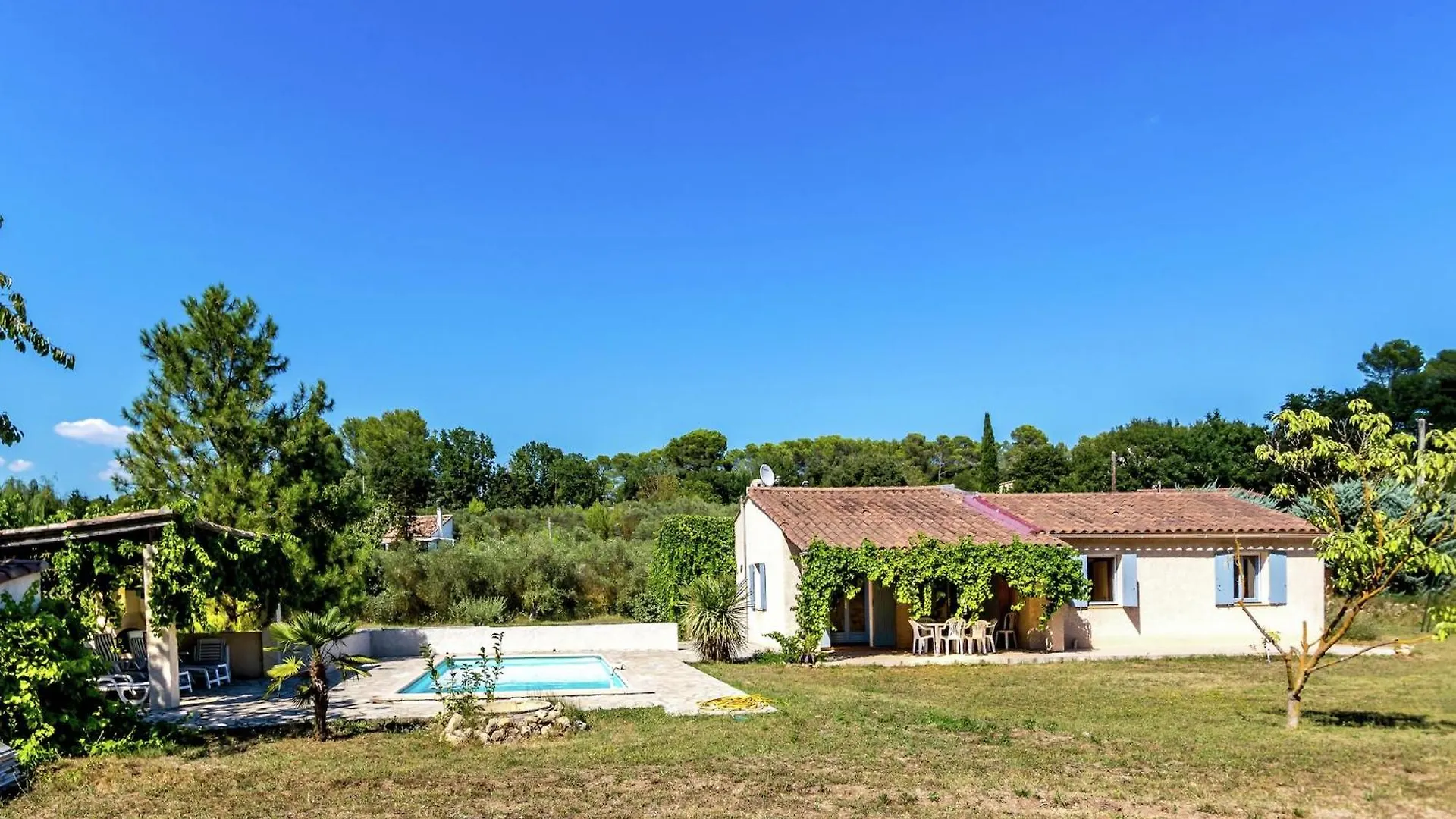 Lovely Villa In Saint-Antonin-Du-Var With Pool 0*,  France